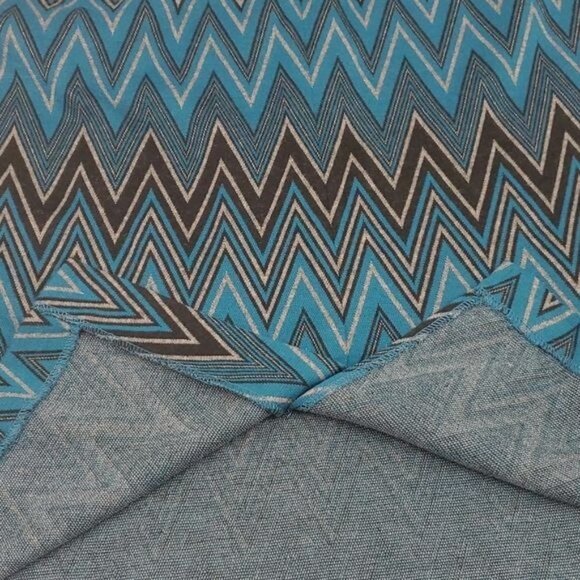 Sharagano Prism Detail Fitted Skirt - Picture 6 of 10